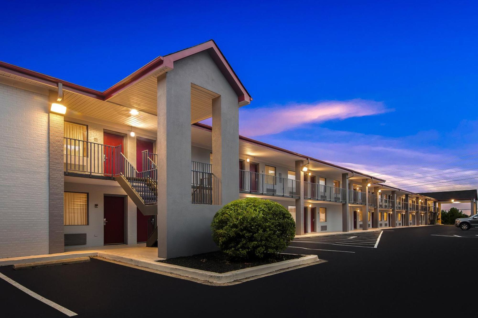 Red Roof Inn רוק היל מראה חיצוני תמונה