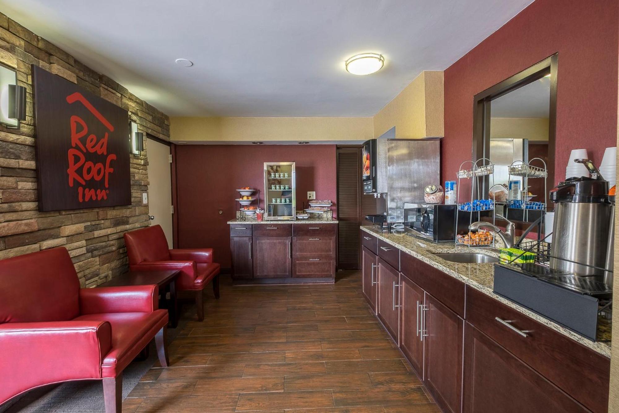 Red Roof Inn רוק היל מראה חיצוני תמונה